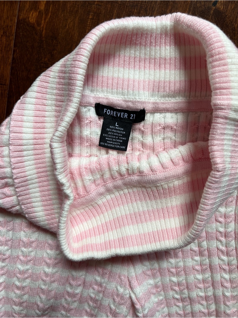 Forever 21 Pink & White Cable Knit 2-Piece Set Size L